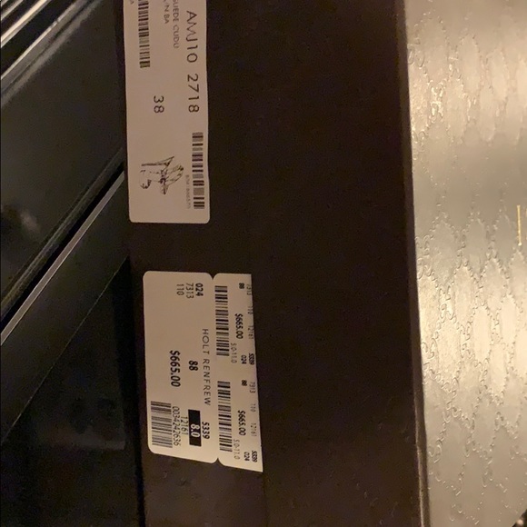 Gucci mustard yellow heels with gold hardware - Picture 5 of 7